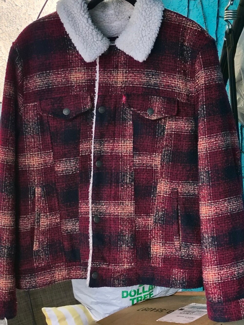 Levi's Men's Plaid Fleece-Lined Trucker Jacket- Size Large